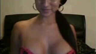 Hot Brunette doing Sexy dance on webcam porn video